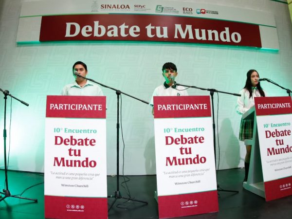 COBAES promueve valores democráticos con el Décimo Encuentro Estatal “Debate Tu Mundo”