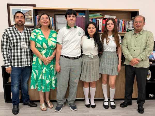 COBAES reconoce el talento académico de estudiantes de Enfermería en concurso estatal